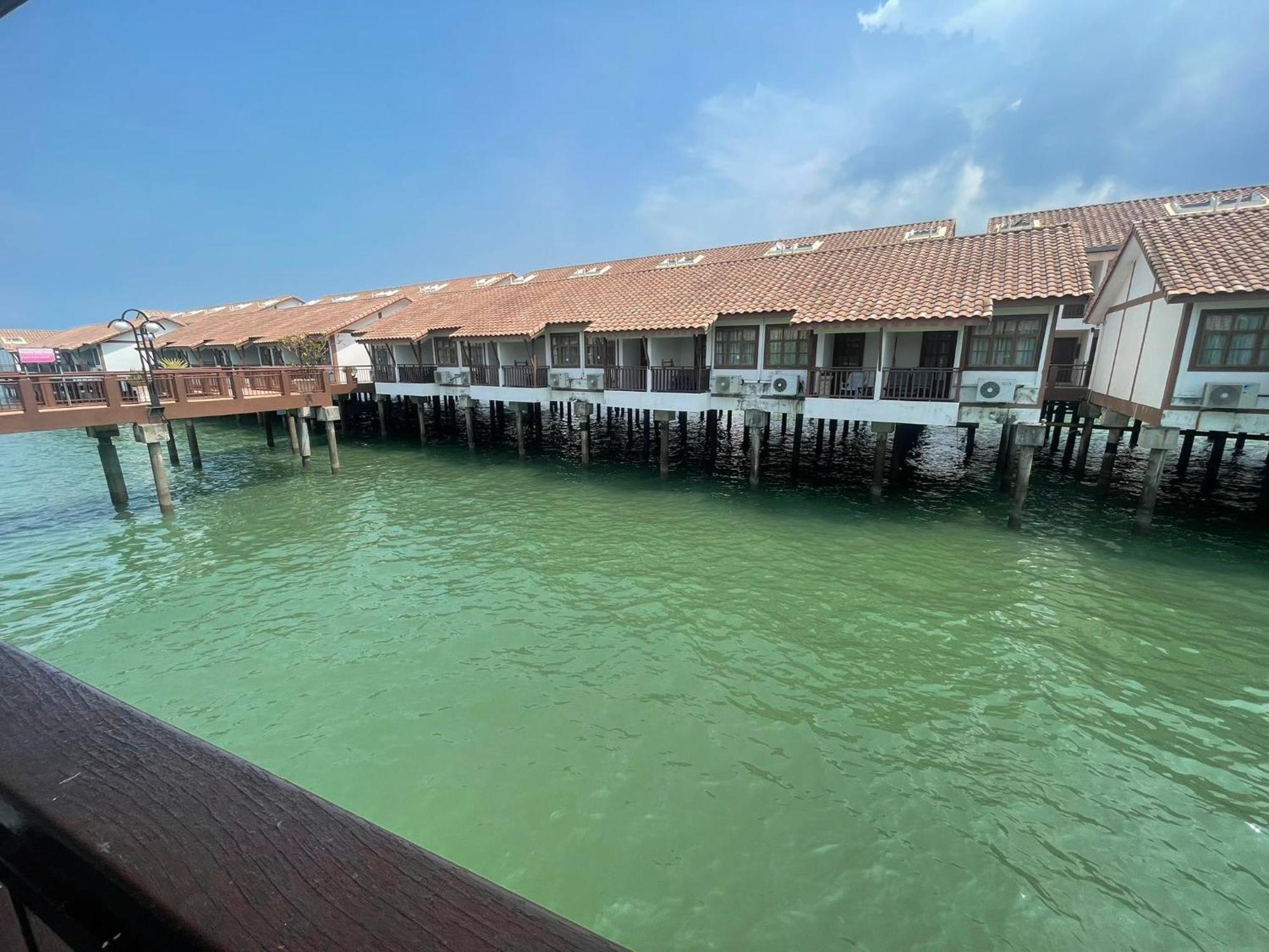 Water Chalet Port Dickson- Private Εξωτερικό φωτογραφία